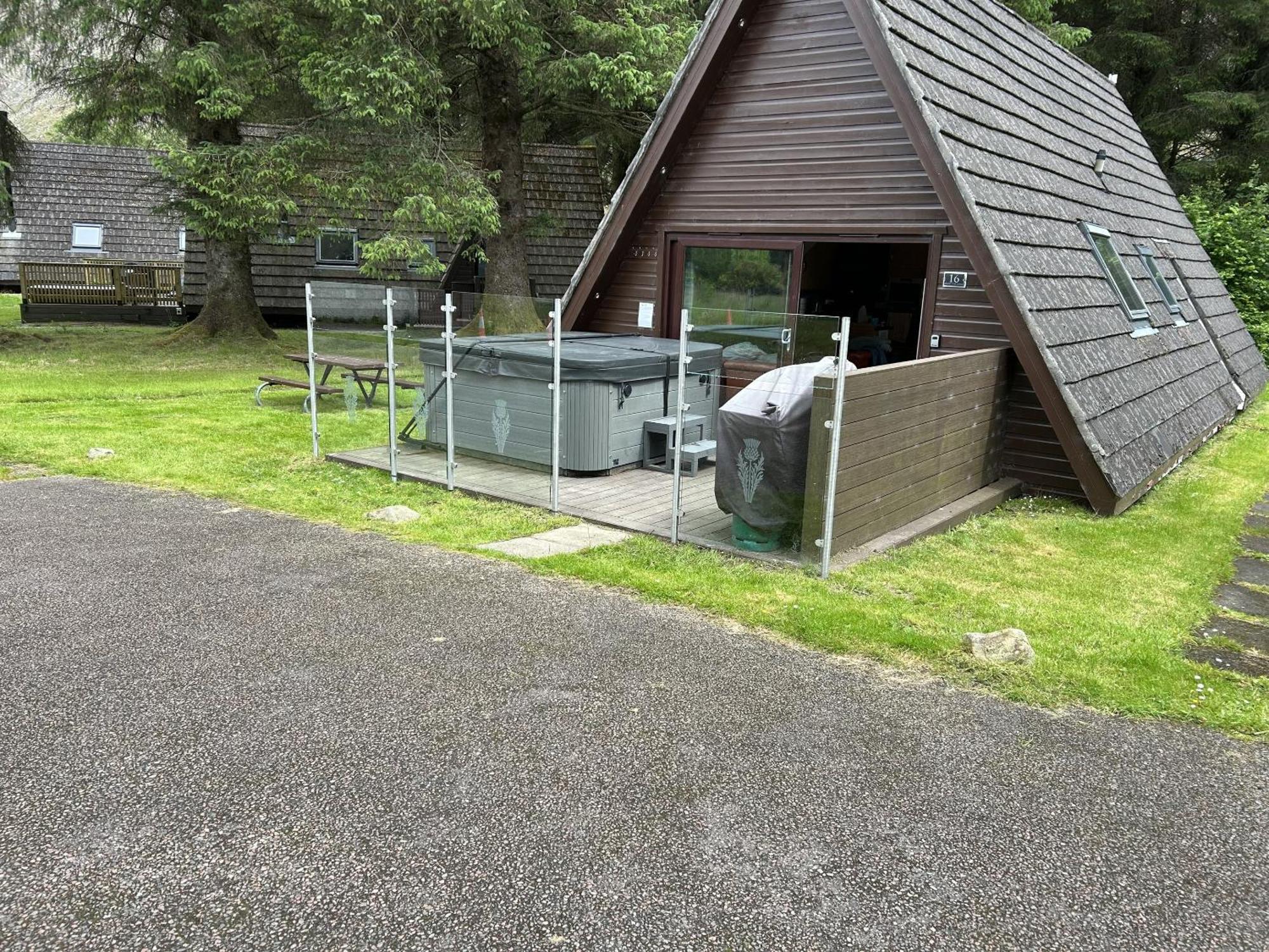 Bright Star Lodge Spean Bridge Exterior photo